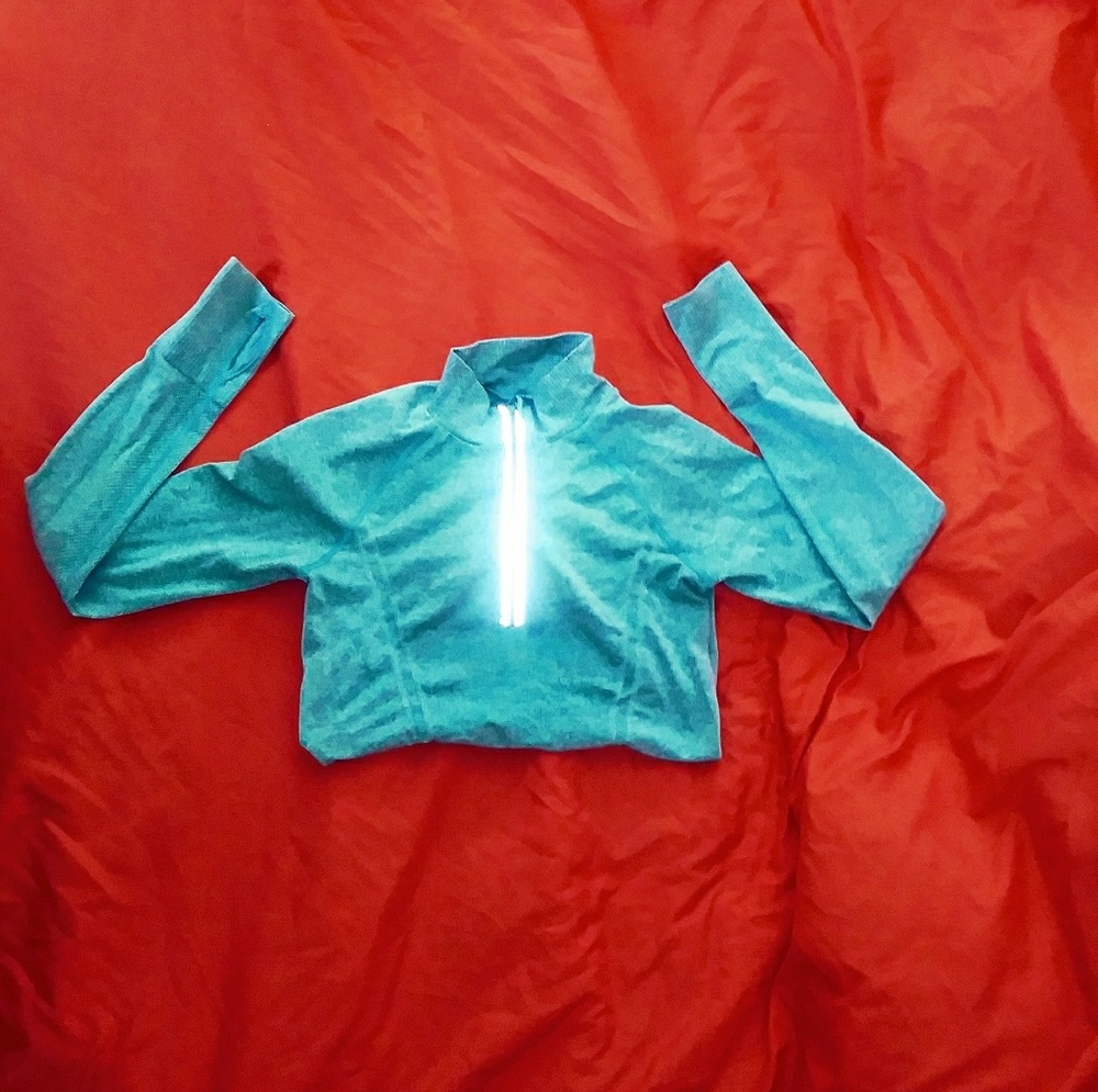 Athleta Fastest track half zip XS green/blue